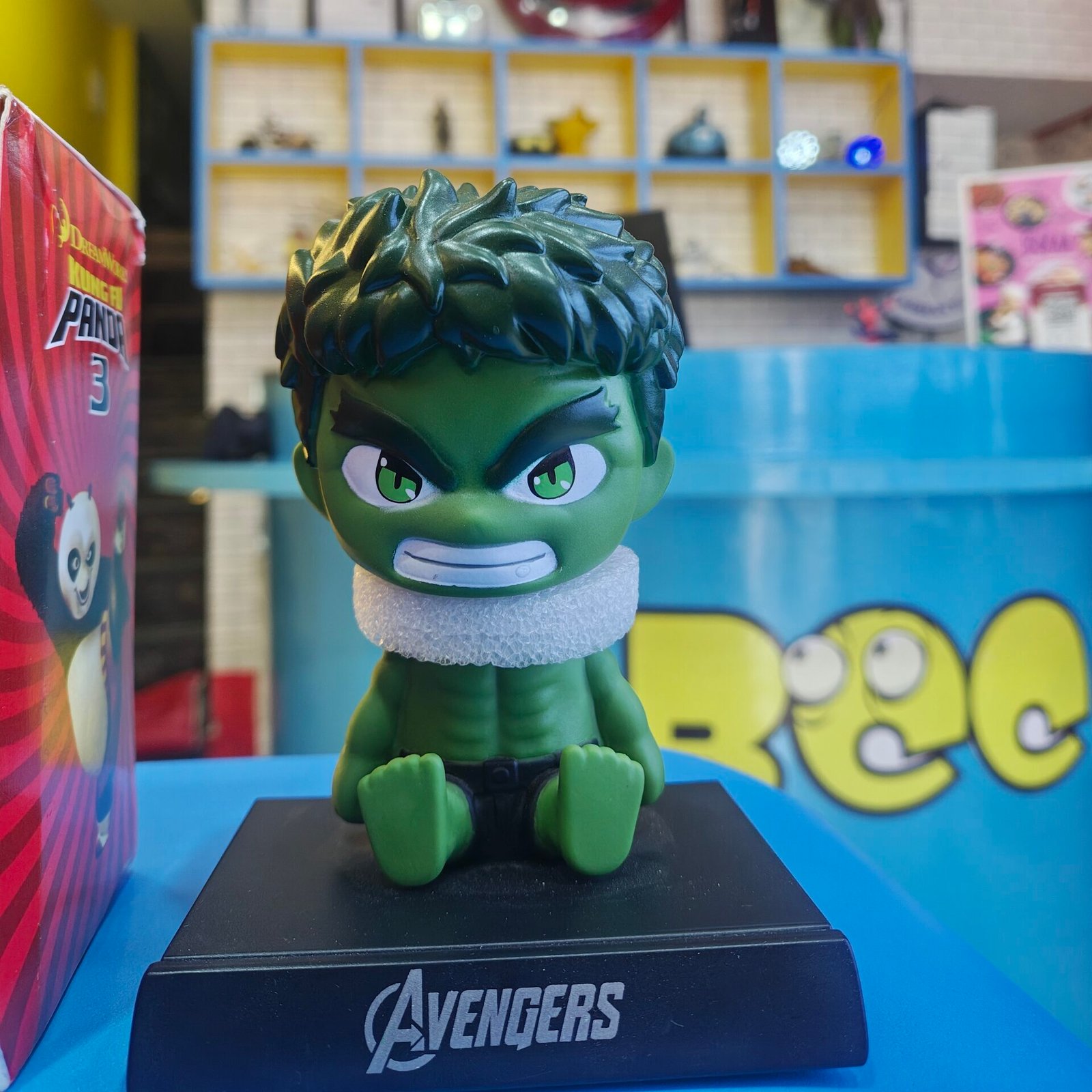 Hulk Bobblehead Action Toy With Mobile Stand