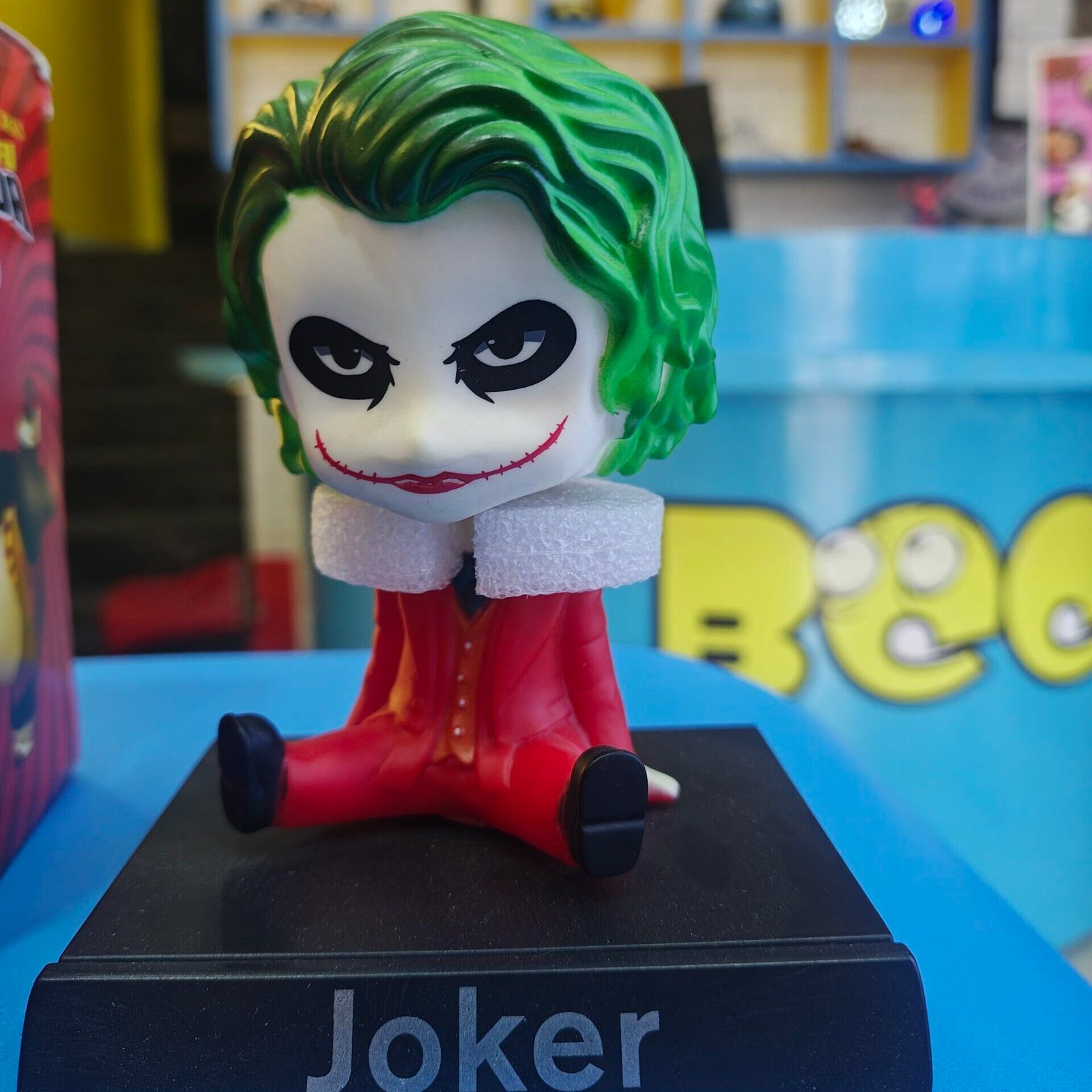 Joker Chibi Bobblehead Action Toy With Mobile Stand